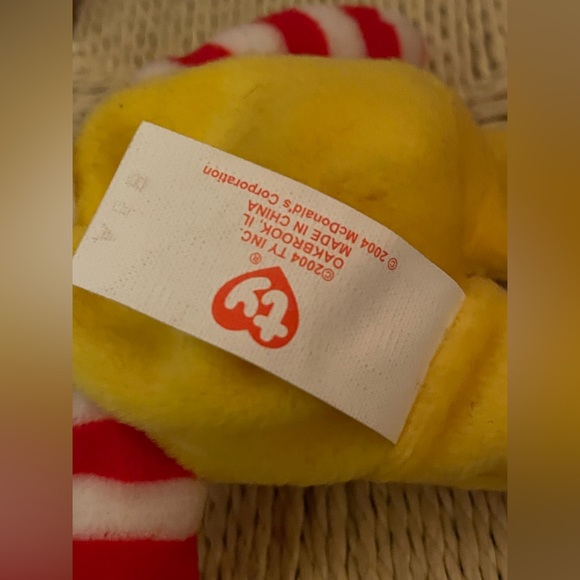 Ty Teenie Beanies- 2004 Ronald Mcdonald The Bear 
Retired - Picture 3 of 5